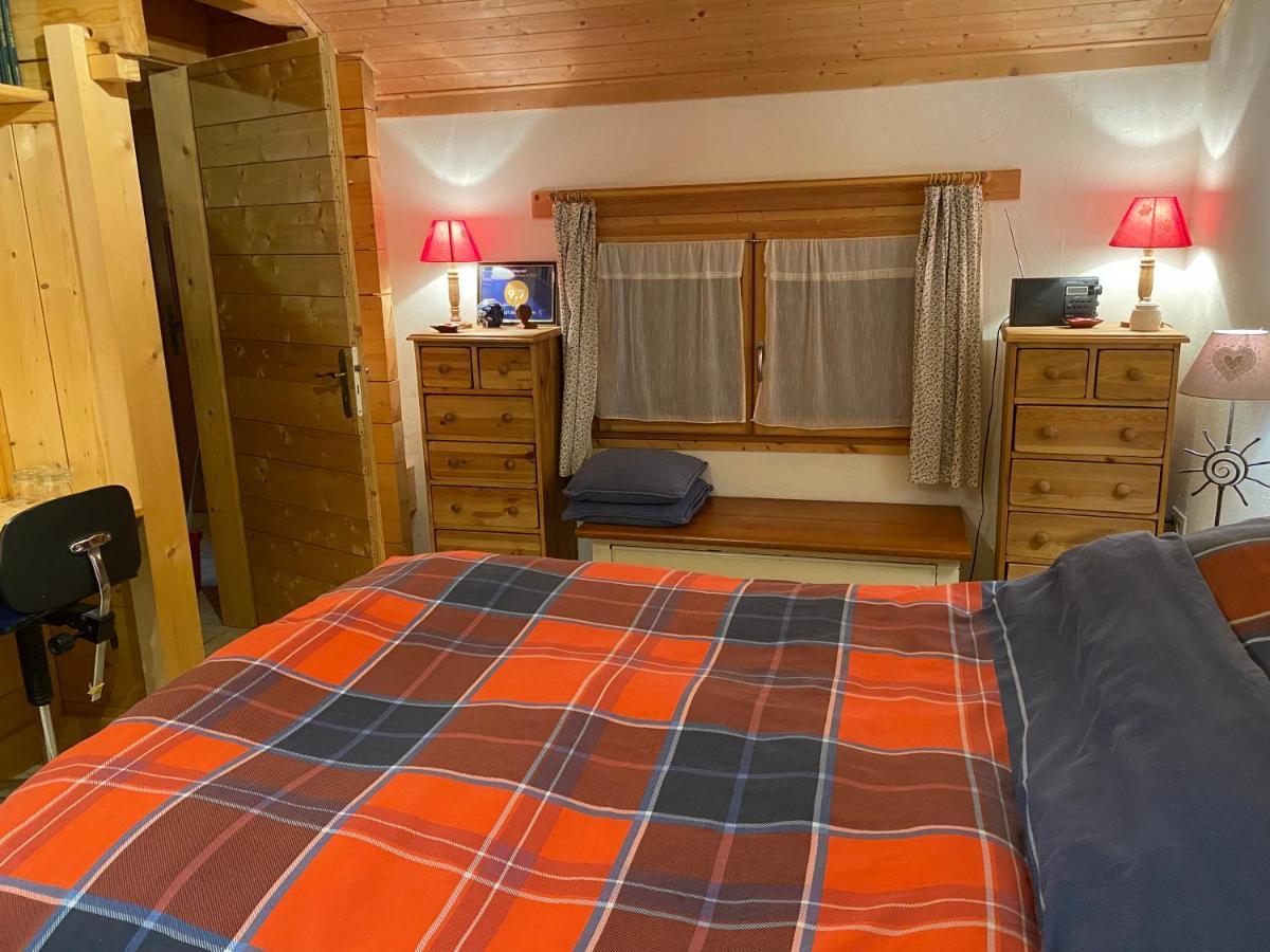 Chalet Les Chouettes Thones Luaran gambar